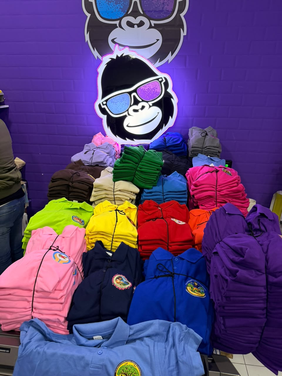 Camisetas publicitarias, camisetas polo estampadas, bordadas